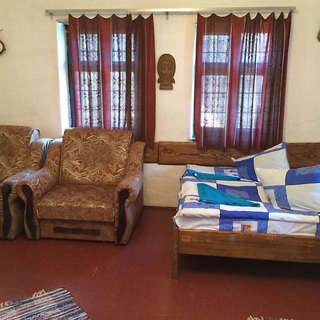 У Сергія Guest House Lumshory Exterior photo