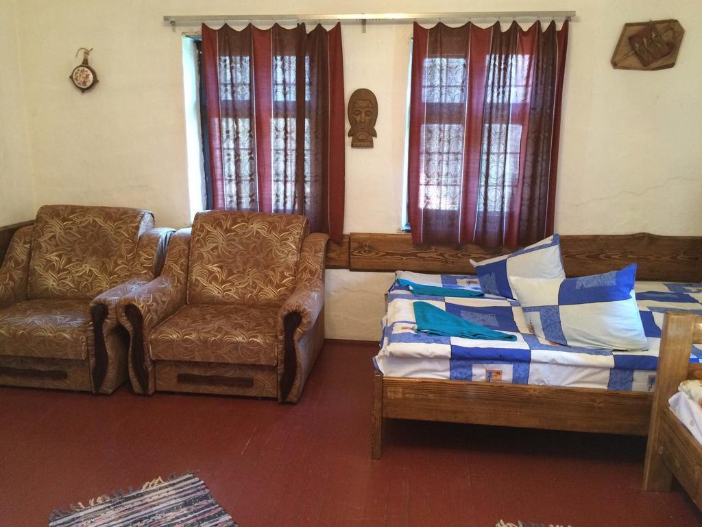 У Сергія Guest House Lumshory Exterior photo